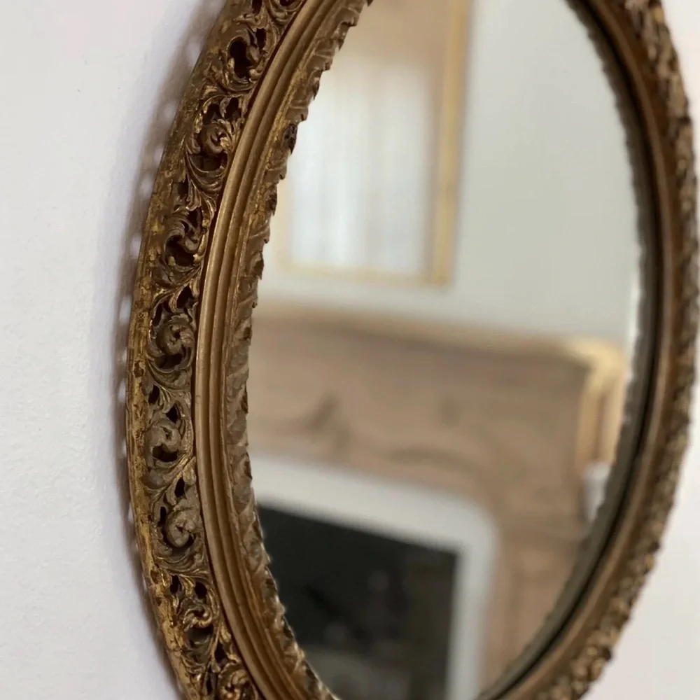 1950s Gold Round Wall Mirror - Classic Home Wall Decor